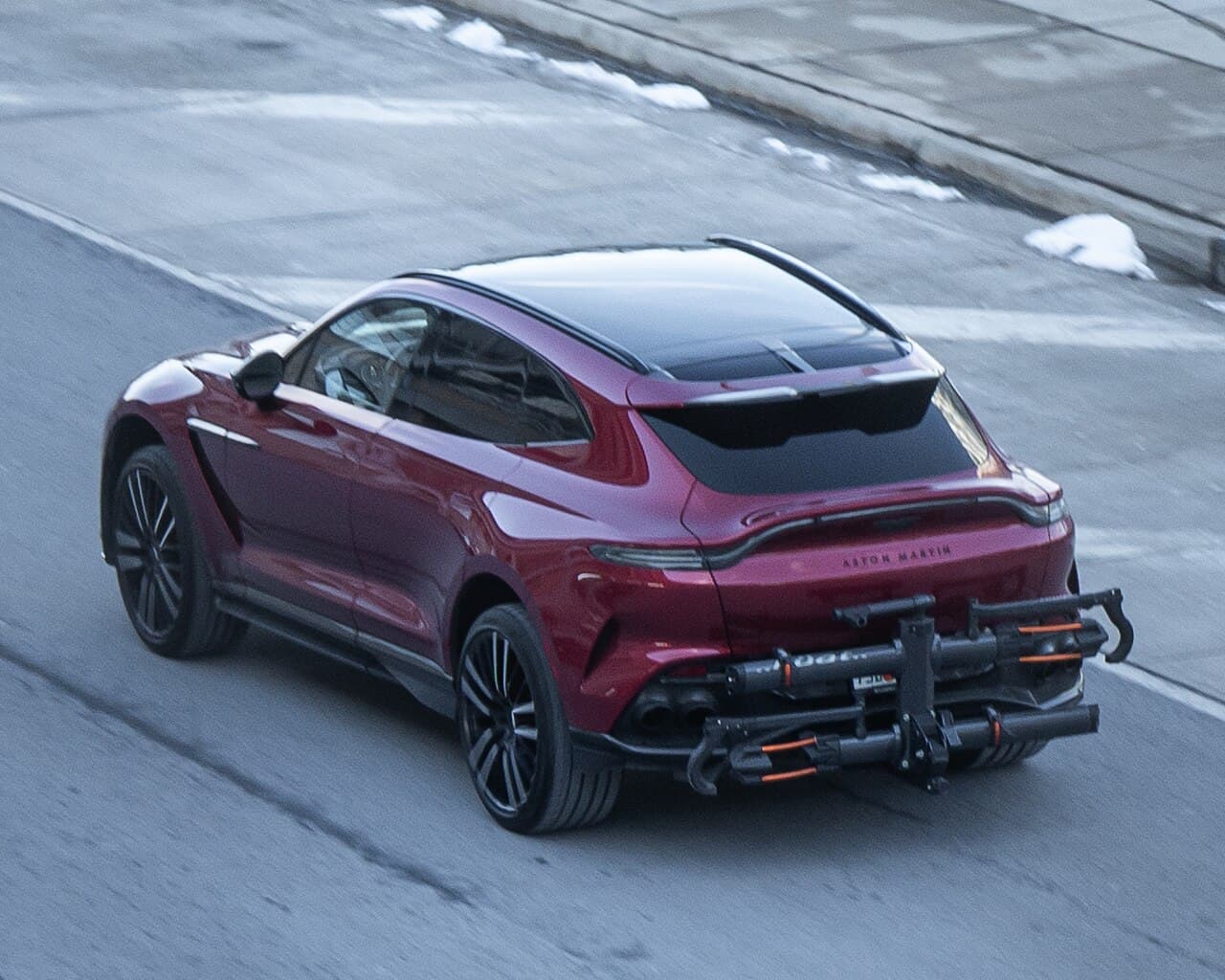 Aston Martin DBX 707 model reference
