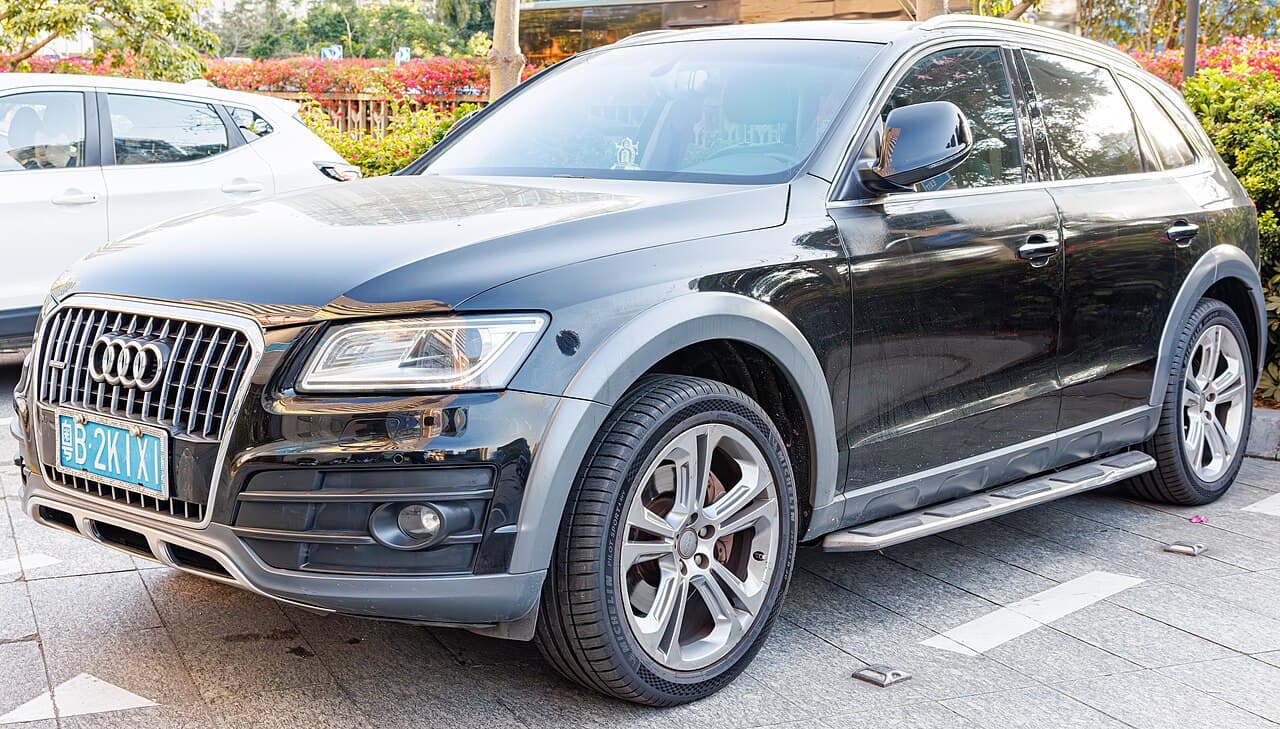 Audi Q5 model reference