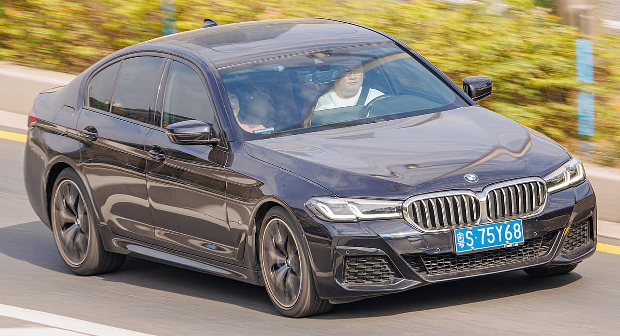 BMW 5 Series model reference