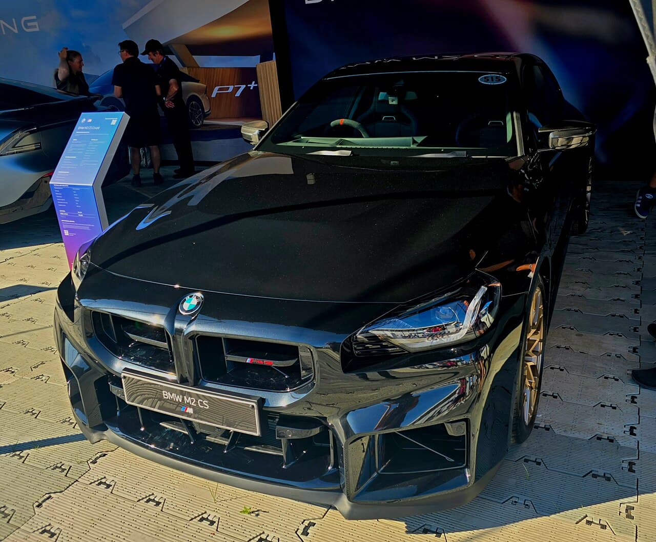2025 BMW M2 exterior