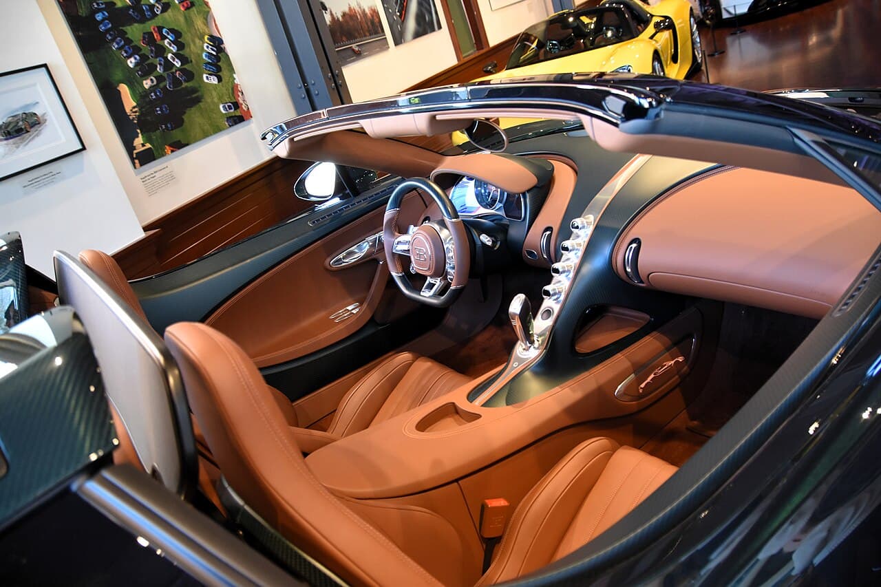 2025 Bugatti Mistral exterior