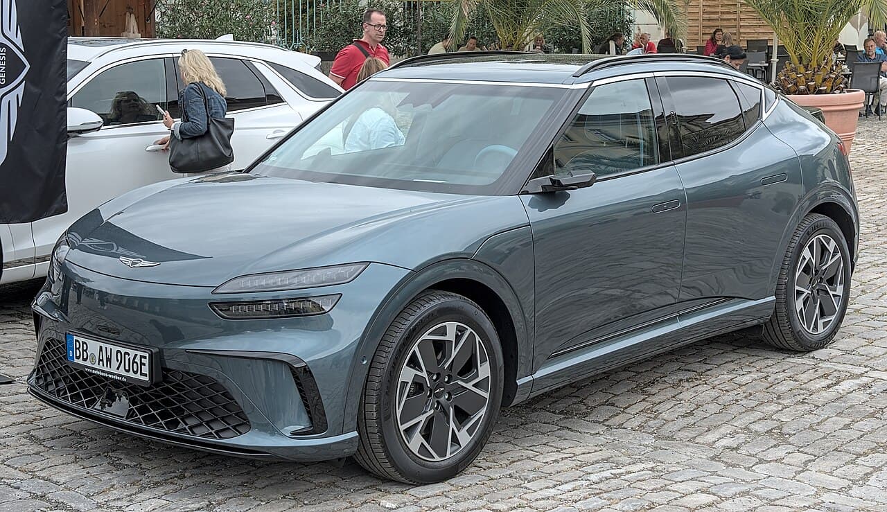 2025 Genesis GV60 exterior