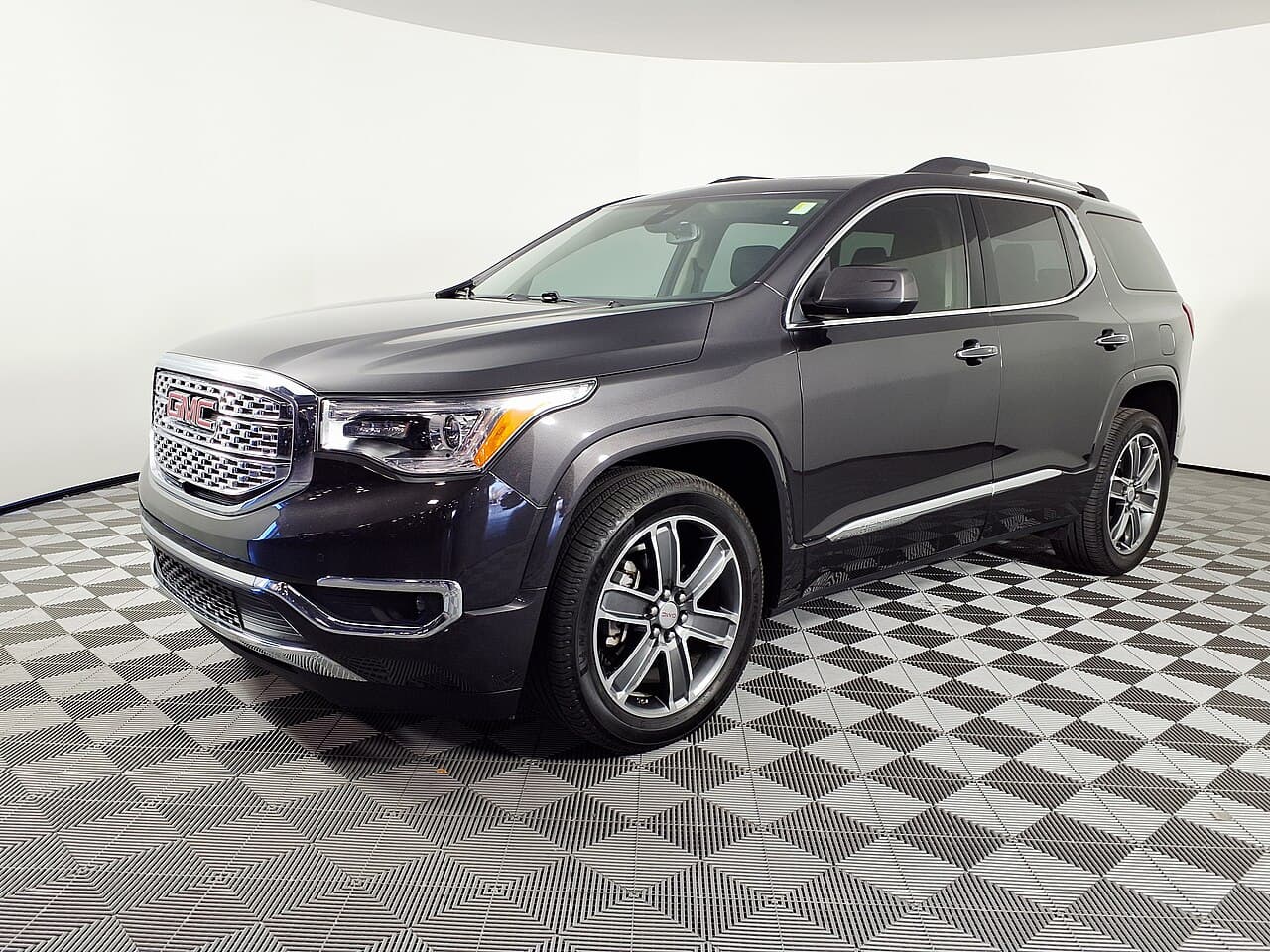 GMC Acadia model reference