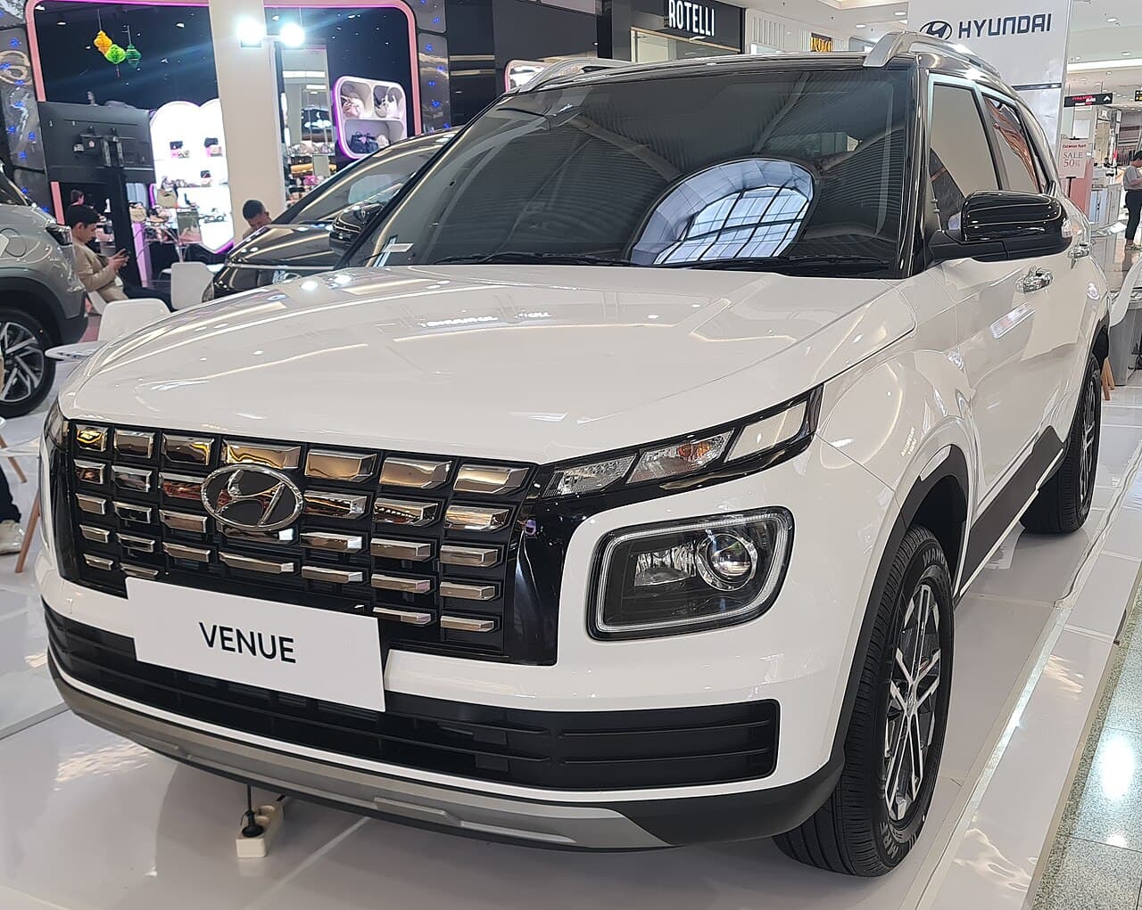 2025 Hyundai Venue exterior