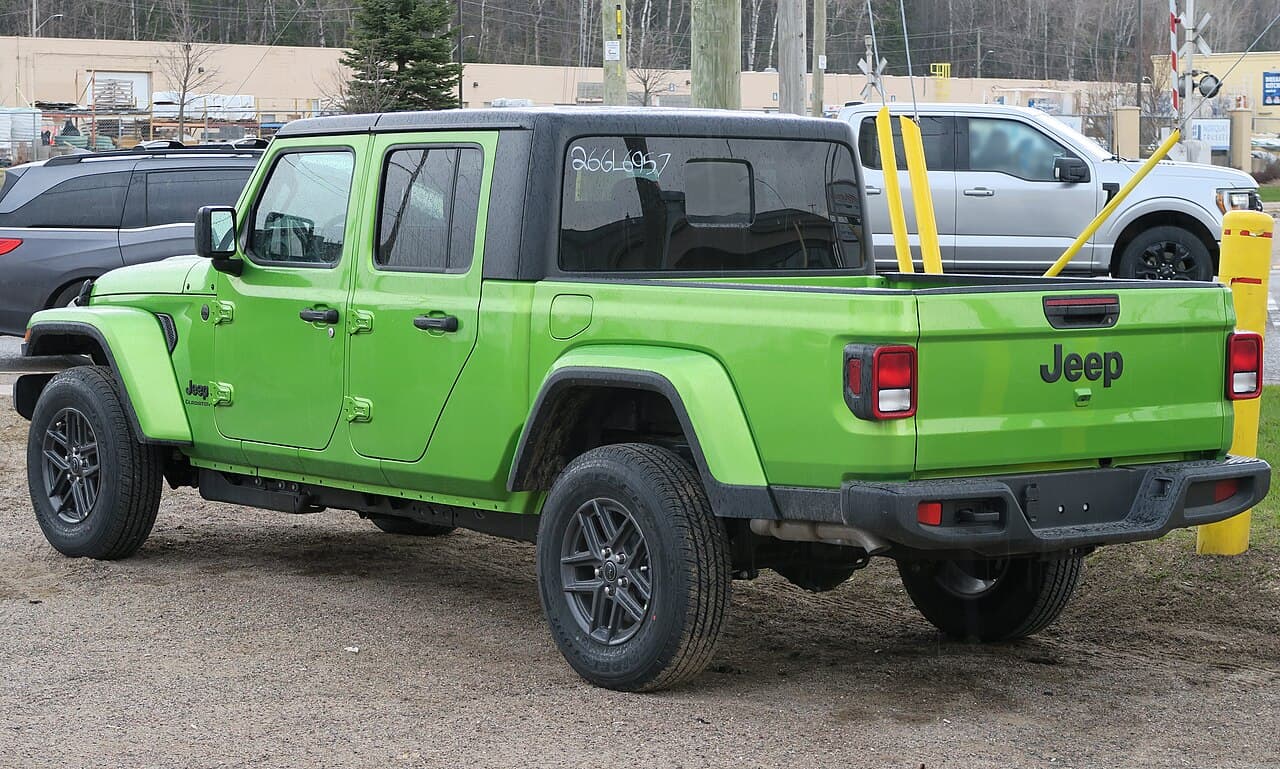 2026 Jeep Gladiator exterior