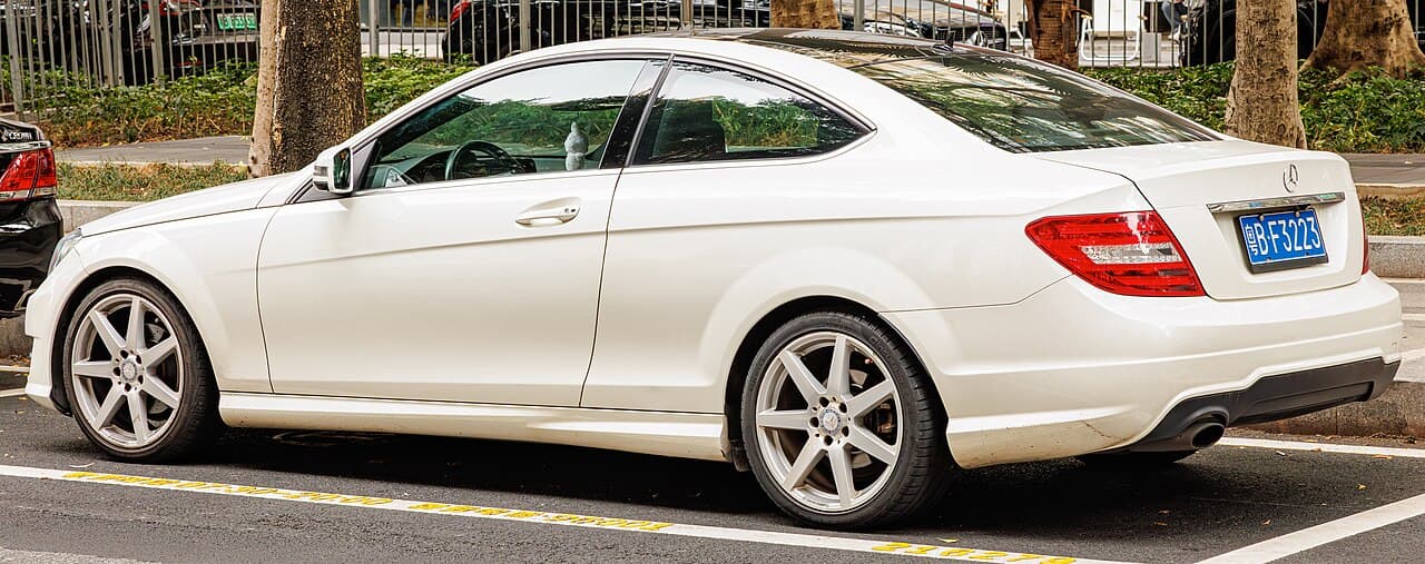 Mercedes-Benz C-Class model reference