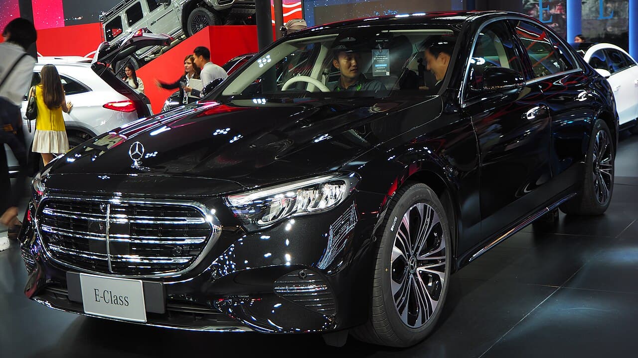2024 Mercedes-Benz E-Class exterior