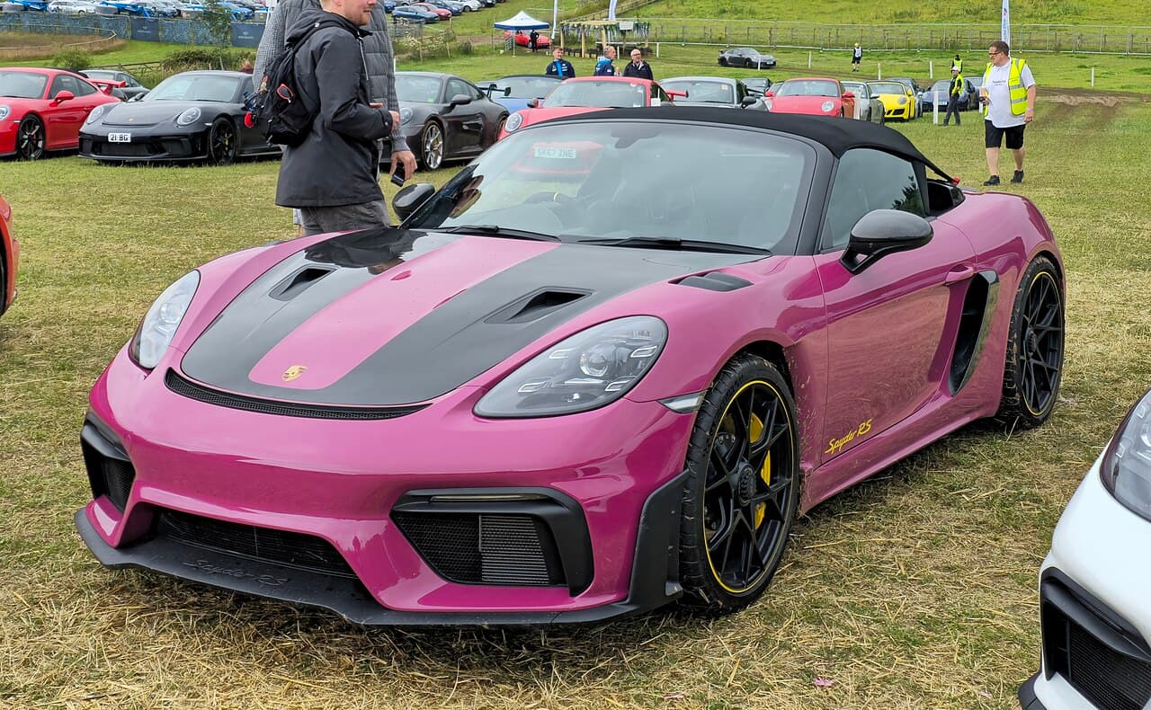 2024 Porsche 718 exterior