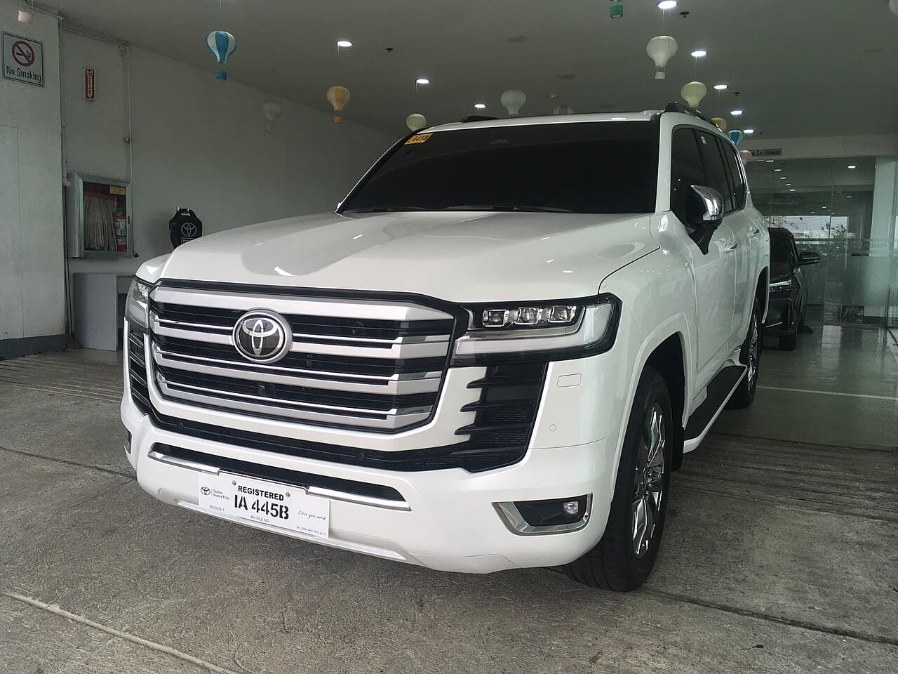 2025 Toyota Land Cruiser exterior