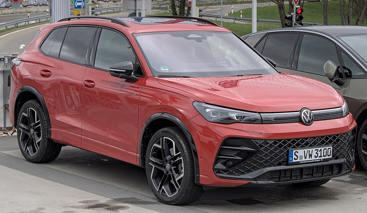 Volkswagen Tiguan model reference