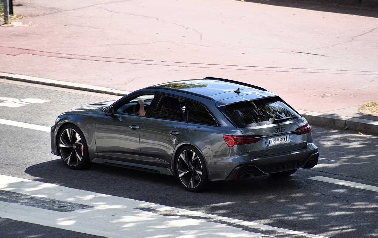 Audi RS 6 model reference