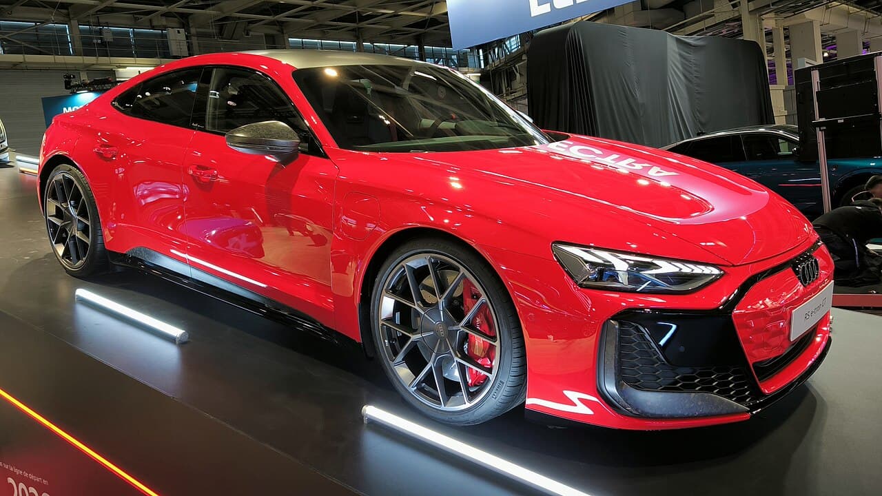2024 Audi RS e-tron GT exterior
