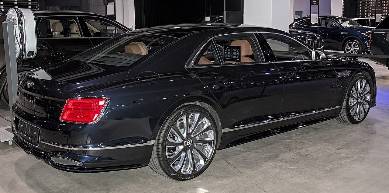 2024 Bentley Flying Spur exterior
