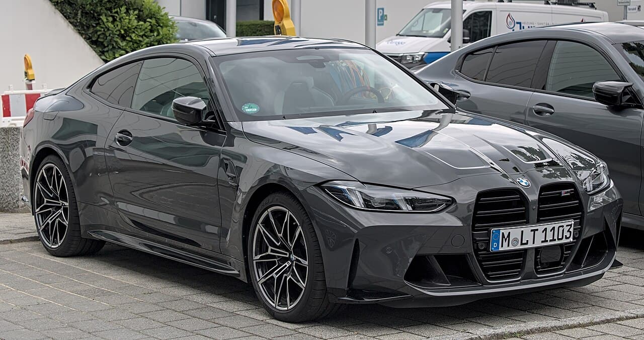 2024 BMW M4 exterior