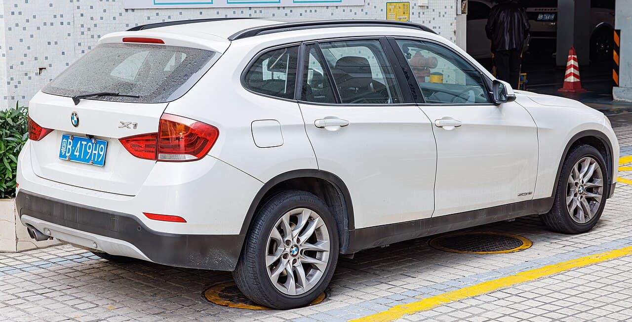 BMW X1 model reference