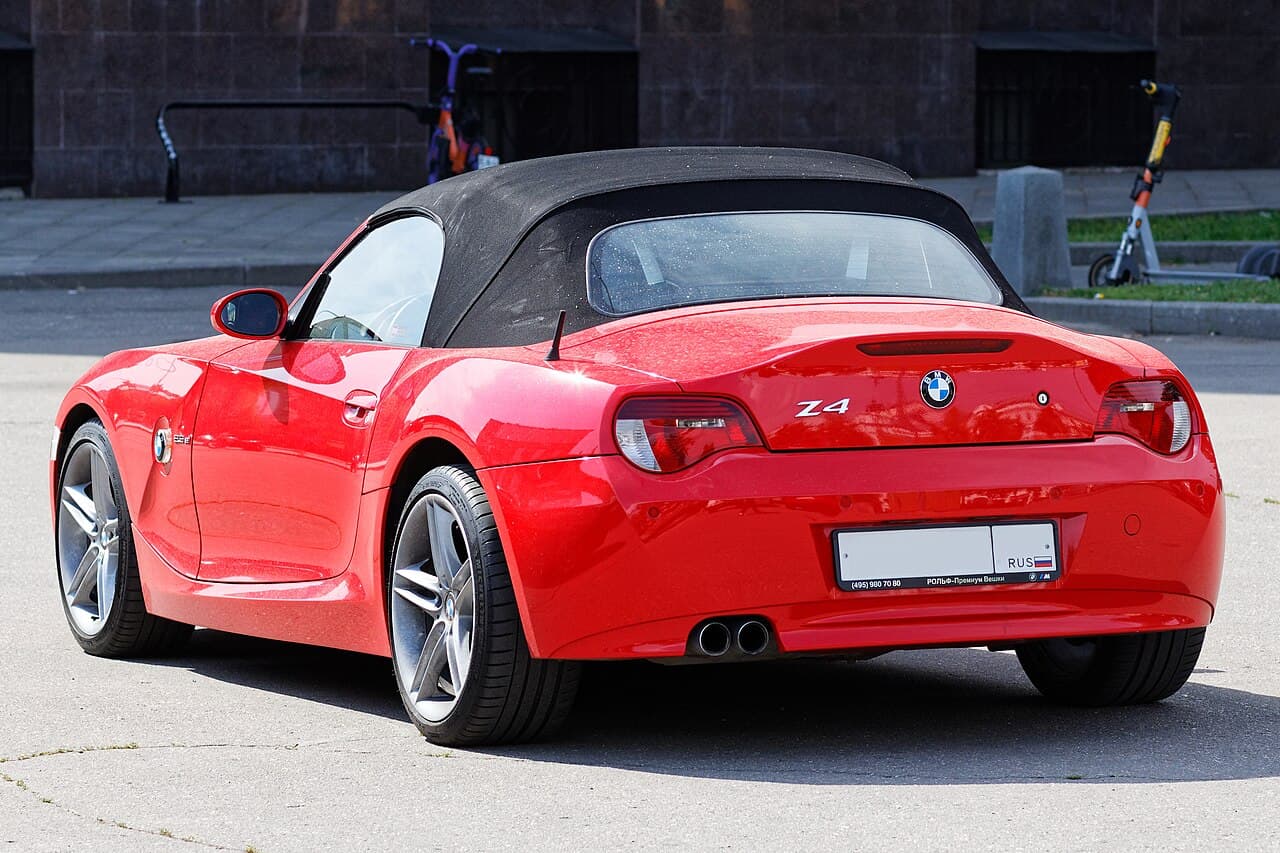 2025 BMW Z4 exterior