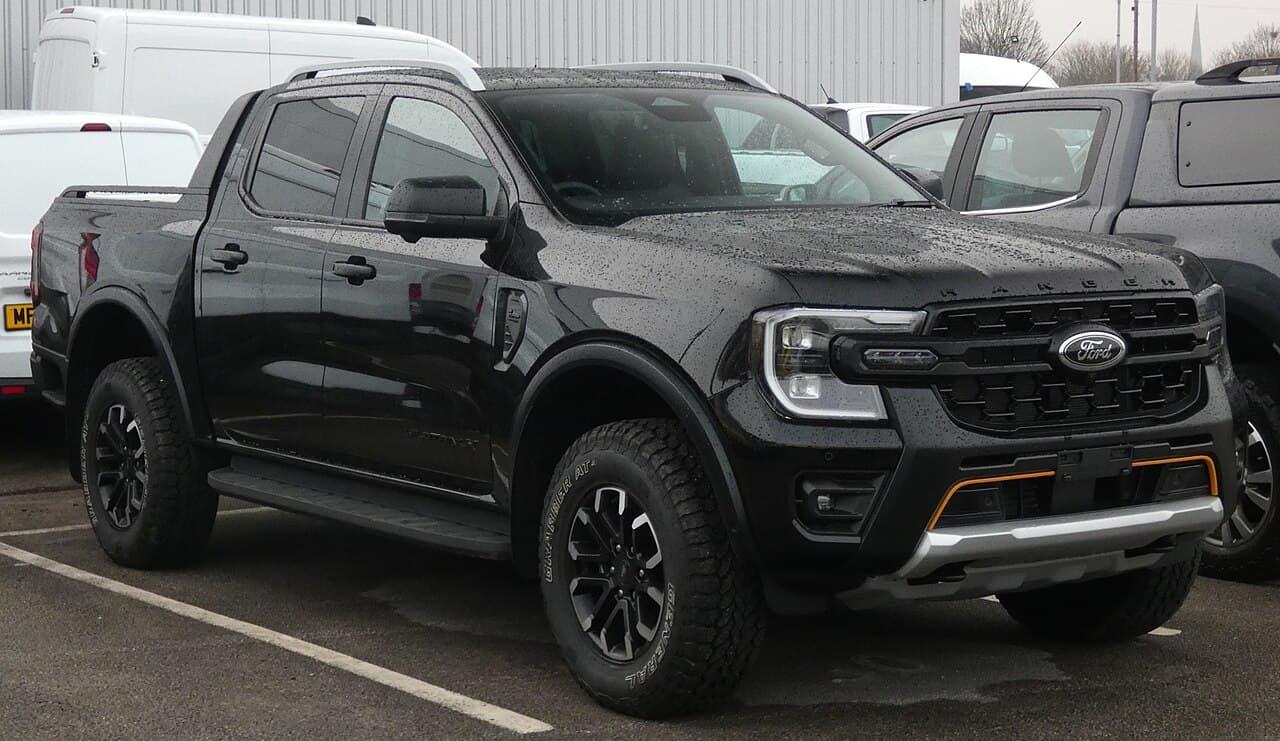 2025 Ford Ranger exterior