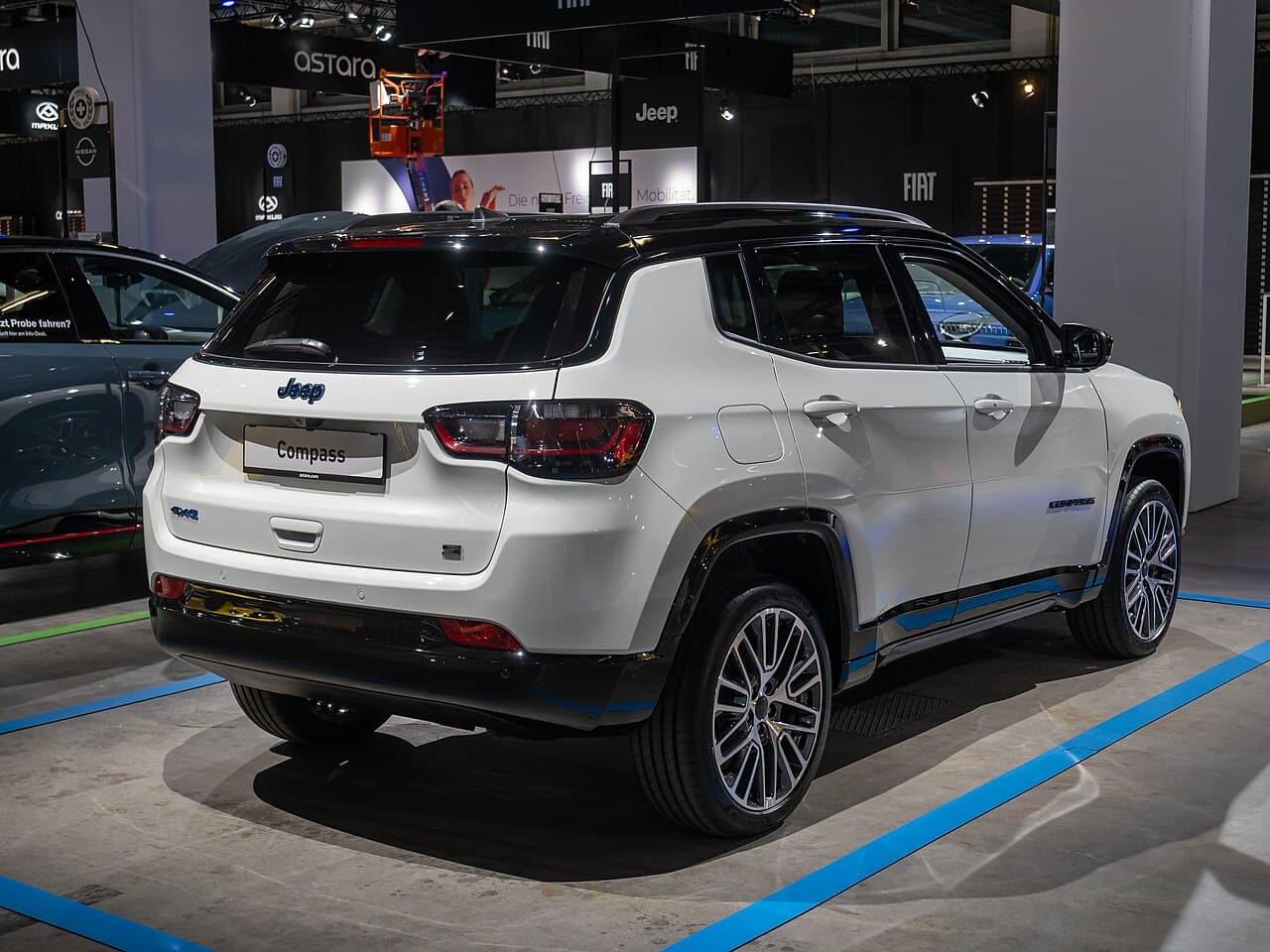 2024 Jeep Compass exterior