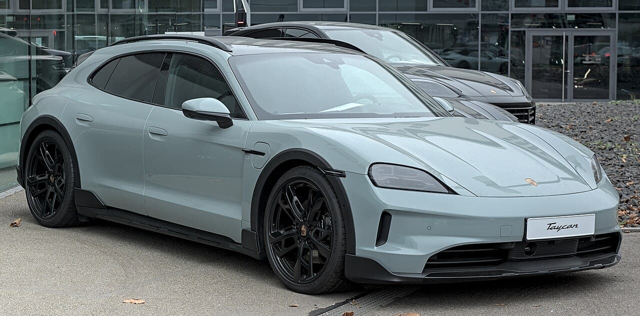 2024 Porsche Taycan exterior